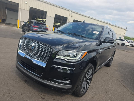 Black Metallic 2024 Lincoln Navigator SUV / Crossover Four-Wheel Drive Automatic