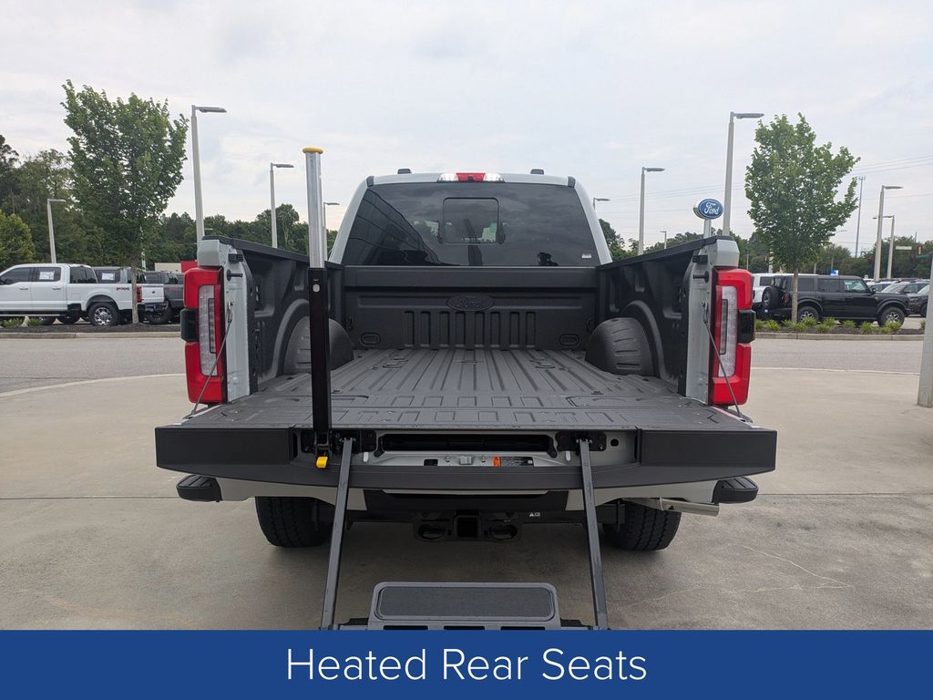 2026 Ford F-350 Super Duty Platinum