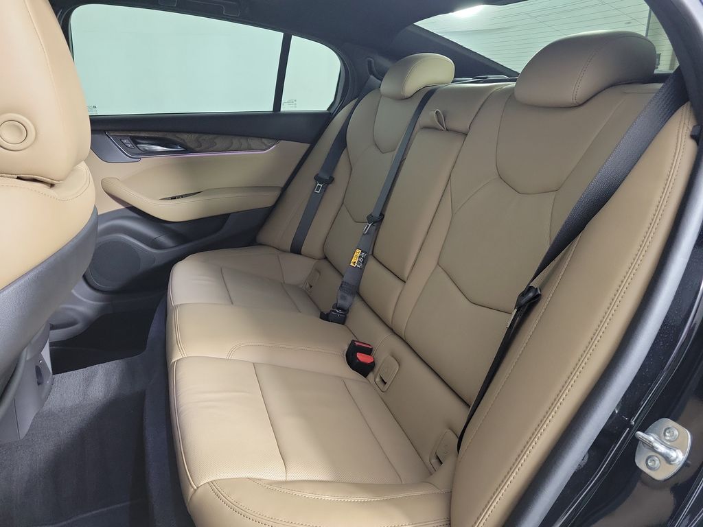 2025 Cadillac CT5 Premium Luxury - 9
