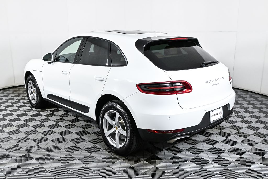 2018 Porsche Macan  4