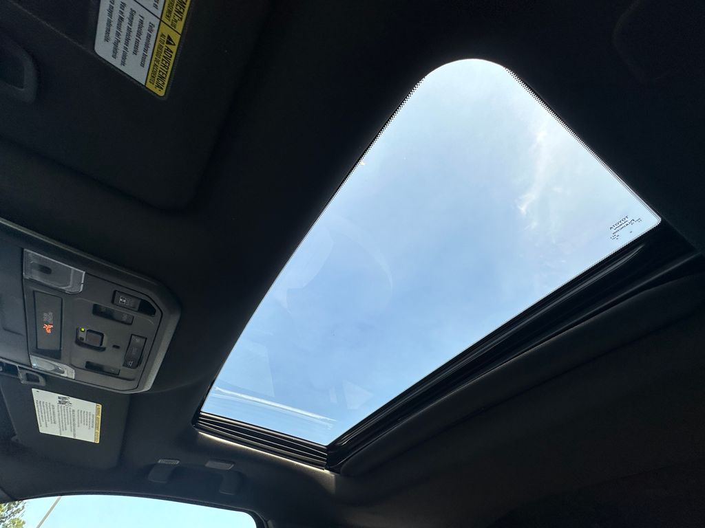 2025 Toyota Tacoma Hybrid TRD Off Road