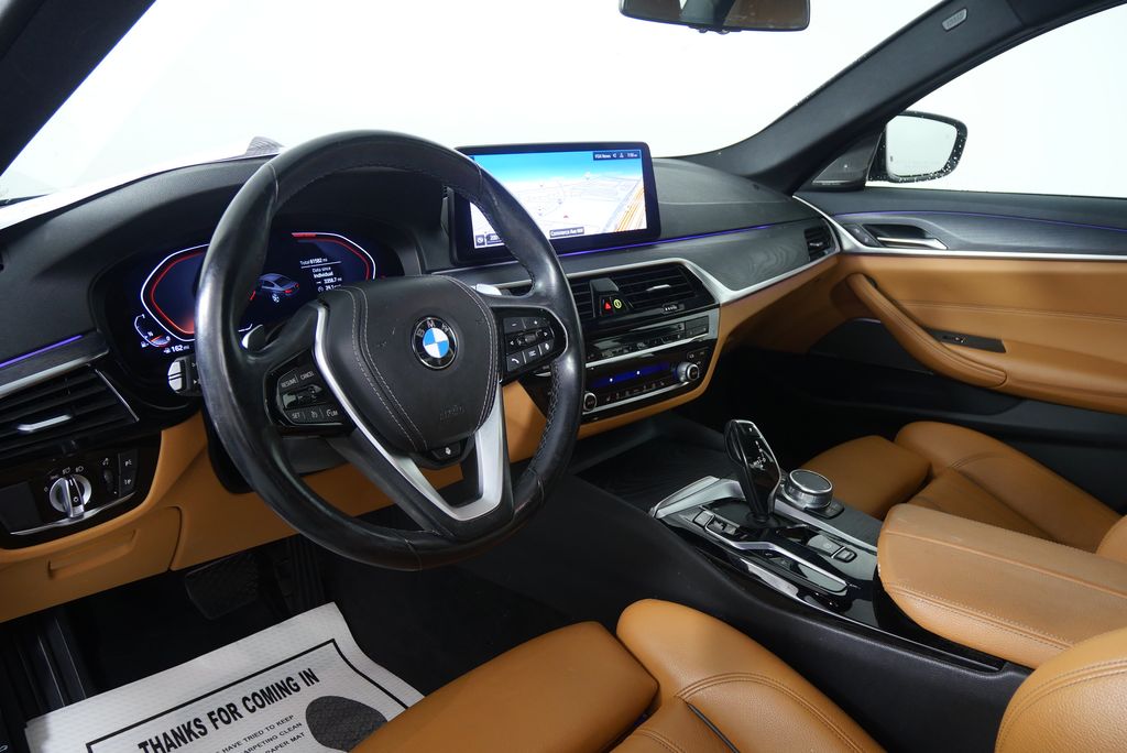 Thumbnail: 2021 BMW 5 Series - 12