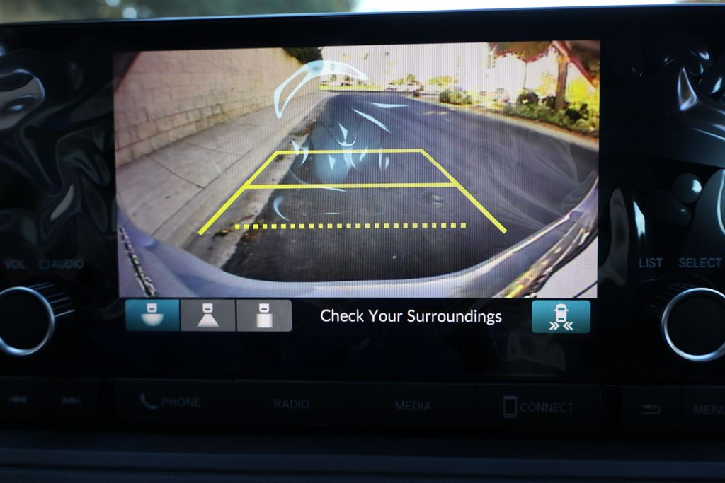 Thumbnail: 2025 Honda Accord - 27