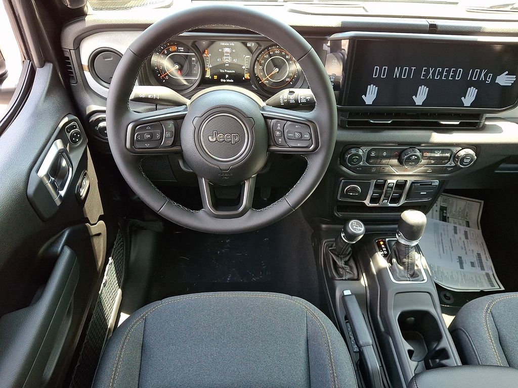 New 2026 Jeep Wrangler SUV