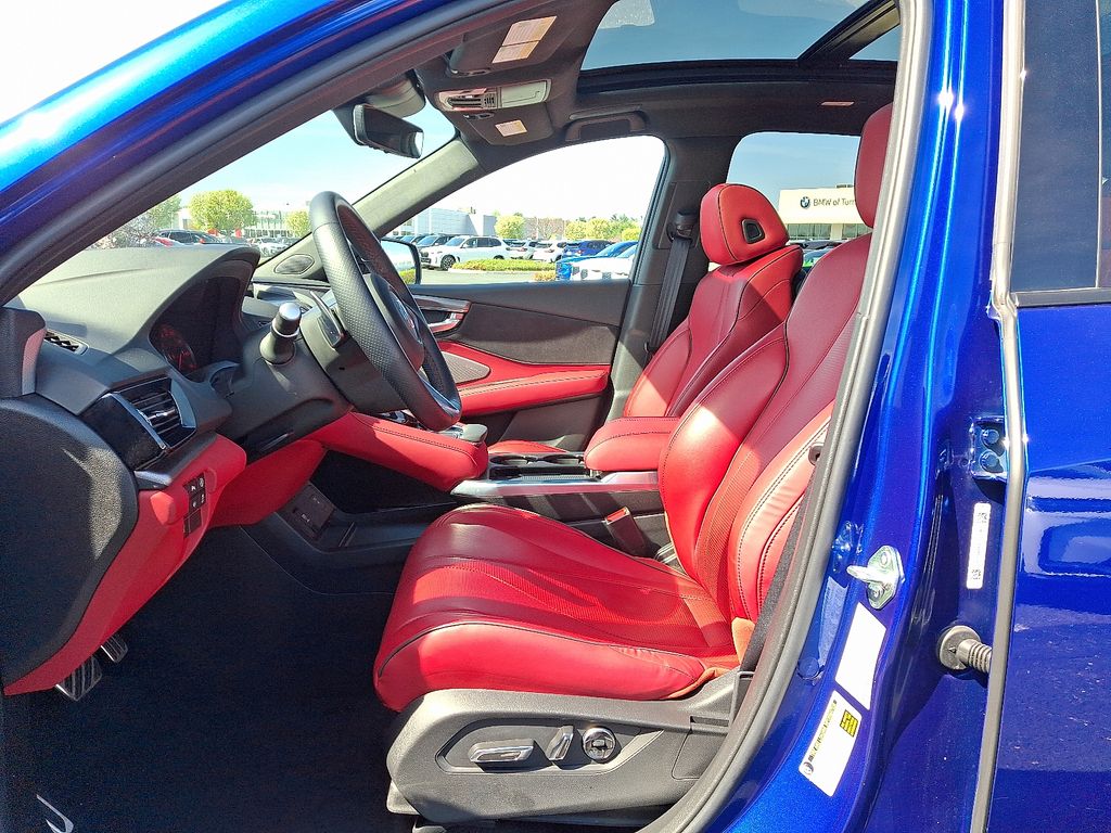 Thumbnail: 2025 Acura RDX - 14