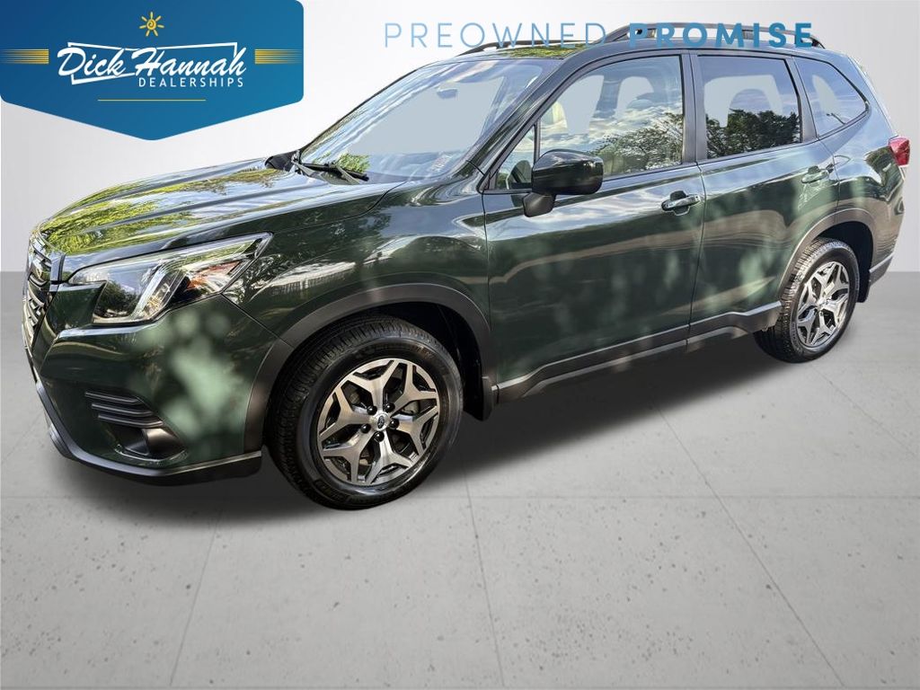 2023 Subaru Forester Premium