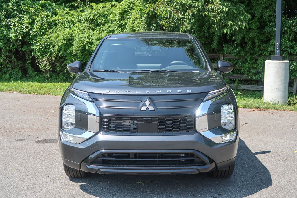 2026 Mitsubishi Outlander LE 2.5 S-AWC