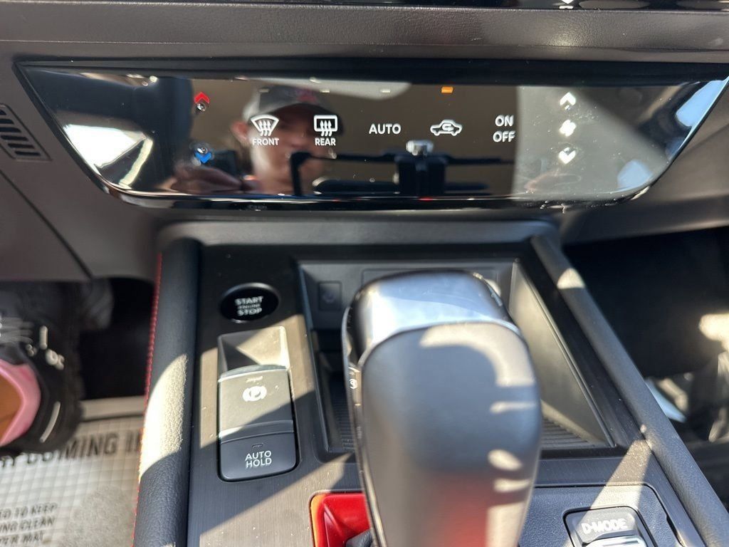 2025 Scarlet Ember Tintcoat/Super Black Nissan Kicks SR FWD SUV