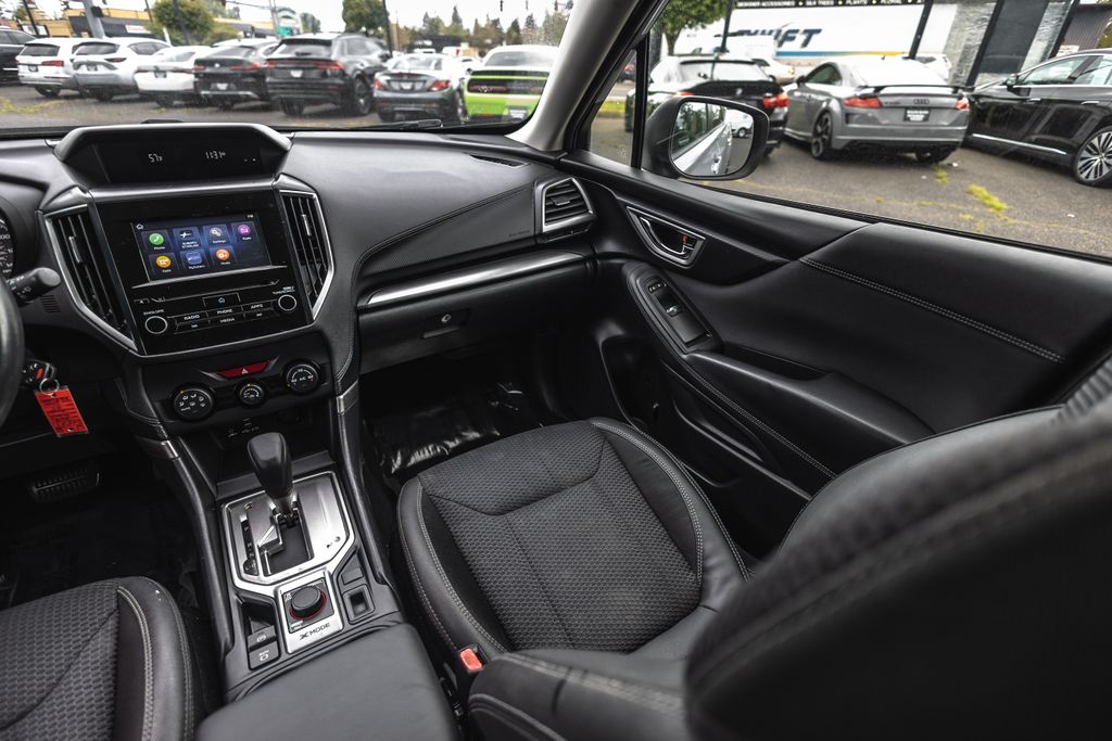 2019 Subaru Forester Premium thumbnail 26