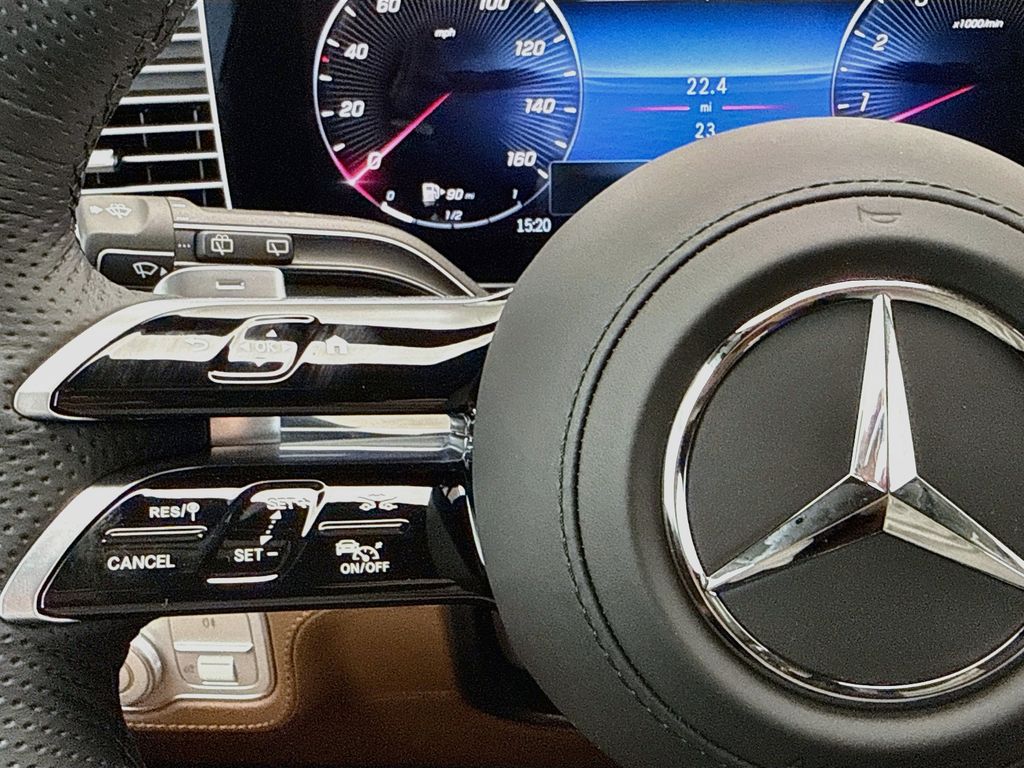 Thumbnail: 2026 Mercedes-Benz GLS - 11