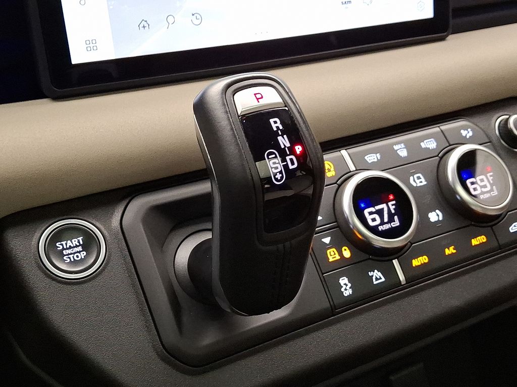 2023 Land Rover Defender 110 14