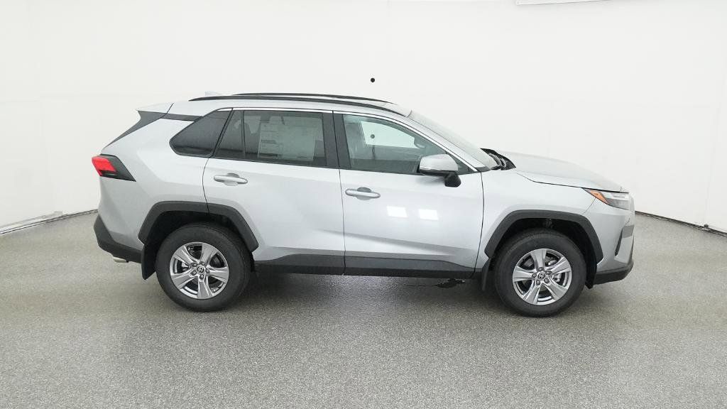 Thumbnail: 2025 Toyota RAV4 - 24