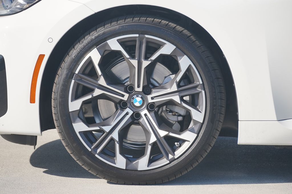 Thumbnail: 2026 BMW 2 Series - 5