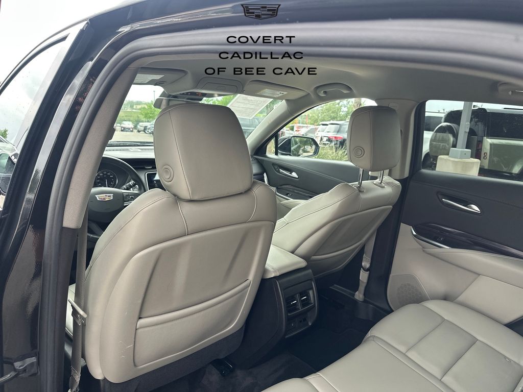 Used Car 2023 Cadillac Xt4  Luxury For Sale Under $30,000 In Austin, Texas