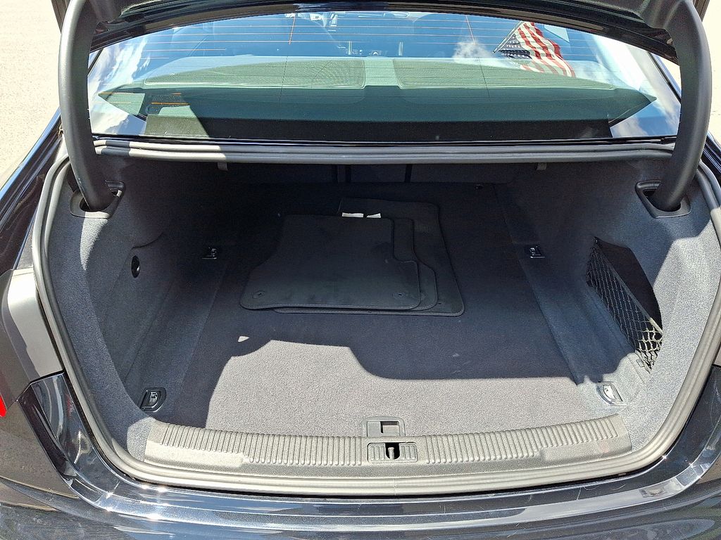 Thumbnail: 2014 Audi A6 - 29