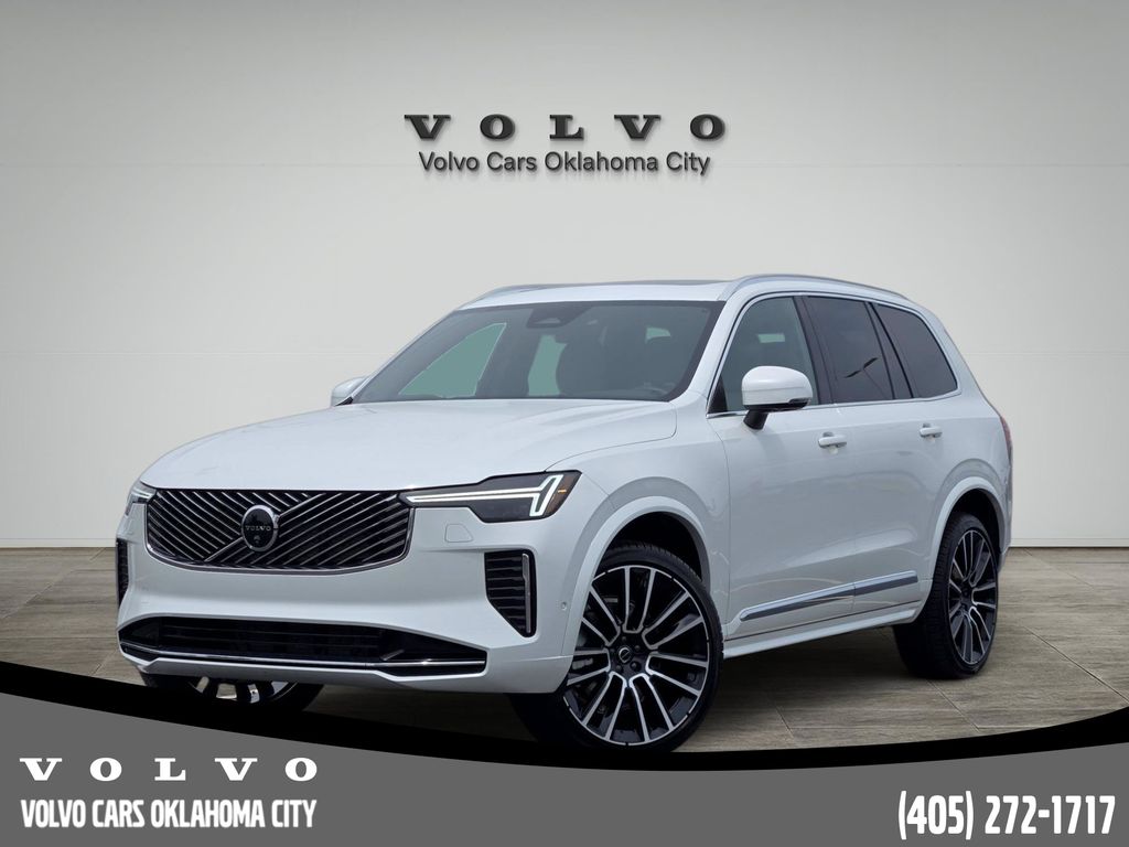 2026 Volvo XC90 B5 Plus