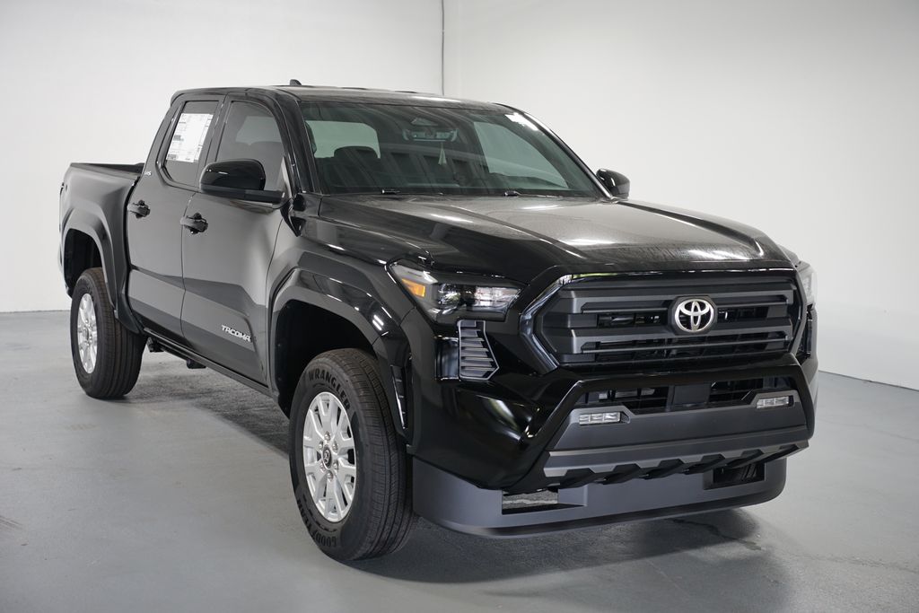 Thumbnail: 2025 Toyota Tacoma - 3