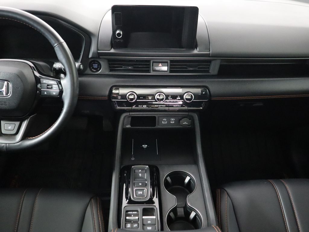 Thumbnail: 2024 Honda Pilot - 14