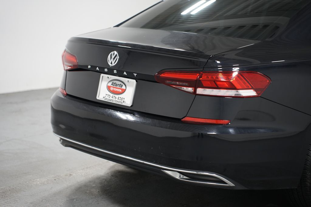 Thumbnail: 2020 Volkswagen Passat - 9