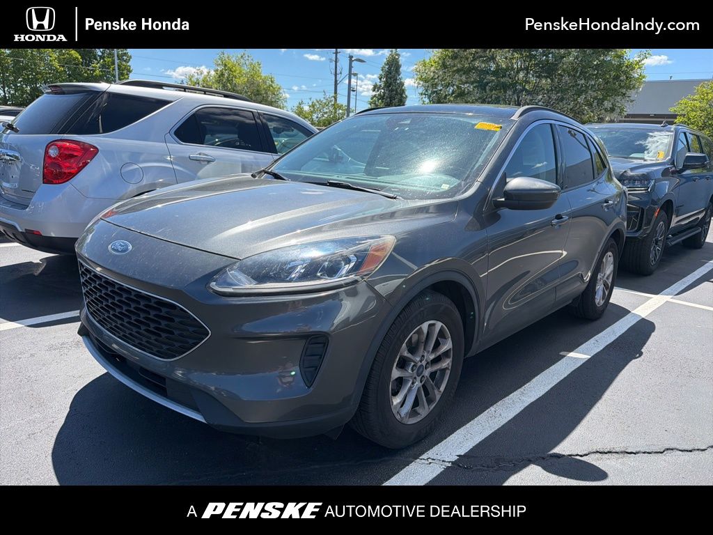 Thumbnail: 2020 Ford Escape - 1