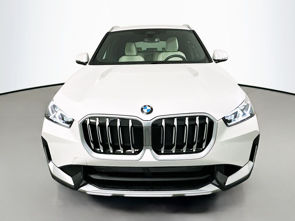 Thumbnail: 2026 BMW X1 - 2