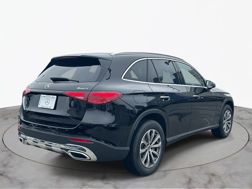 Thumbnail: 2026 Mercedes-Benz GLC - 5