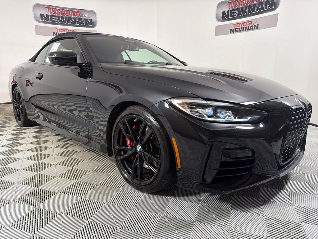 2021 BMW 4 Series M440i Convertible RWD