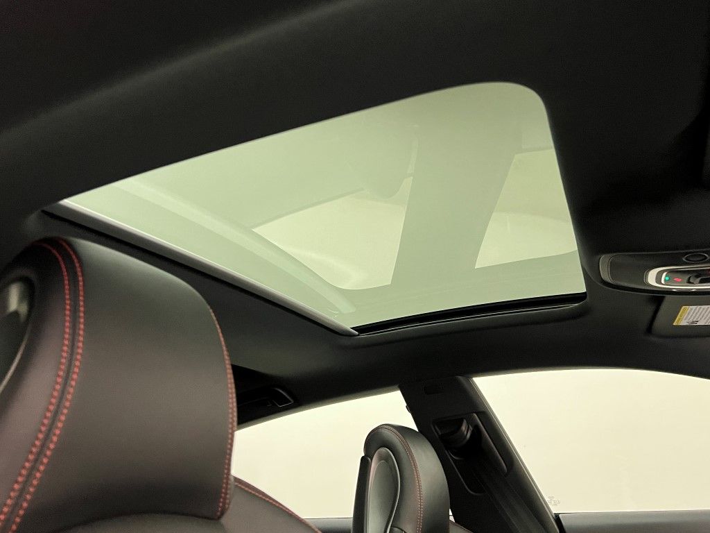 Thumbnail: 2021 Audi RS 5 - 15