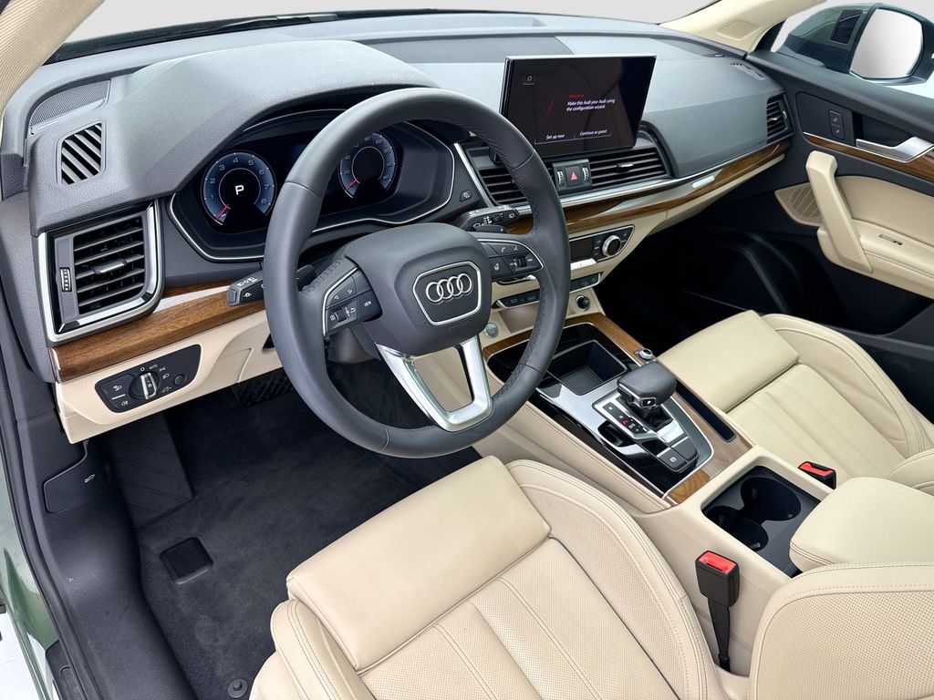 Thumbnail: 2024 Audi Q5 - 9