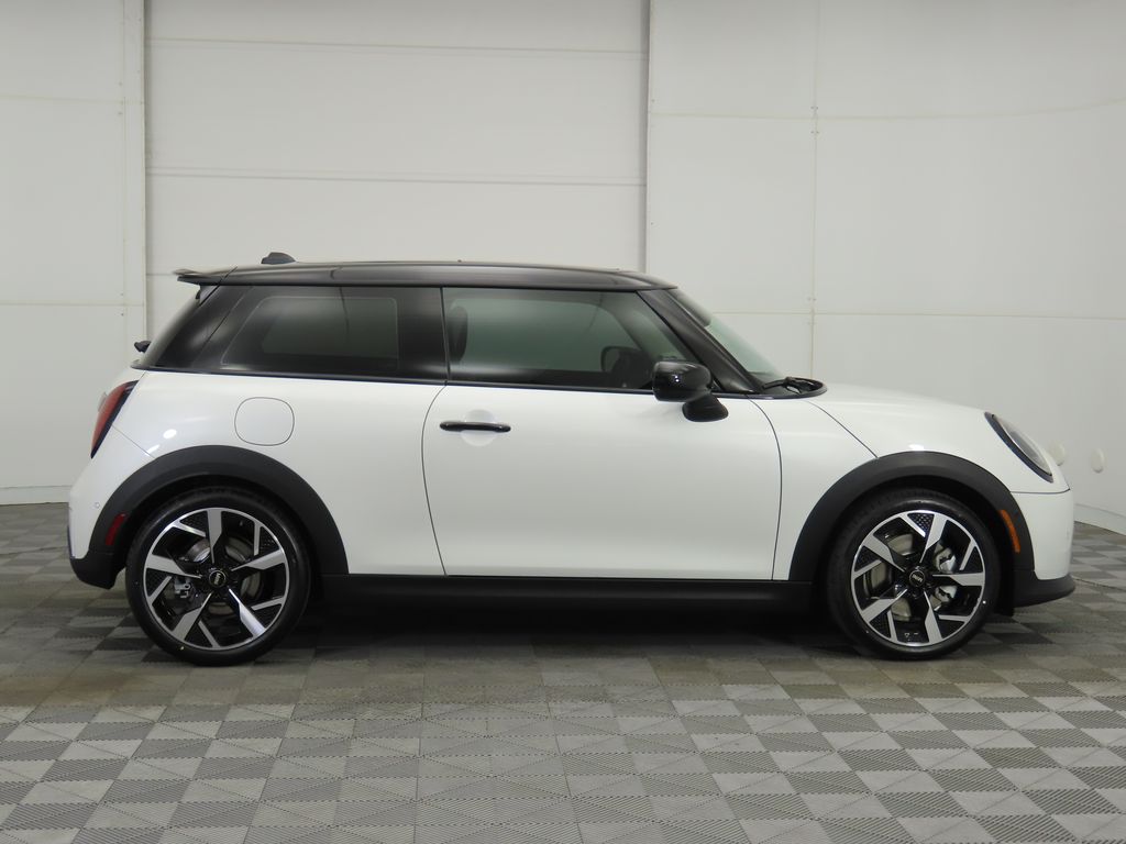 Thumbnail: 2026 MINI Cooper - 4