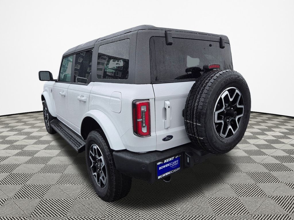 New 2025 Ford Bronco Outer Banks