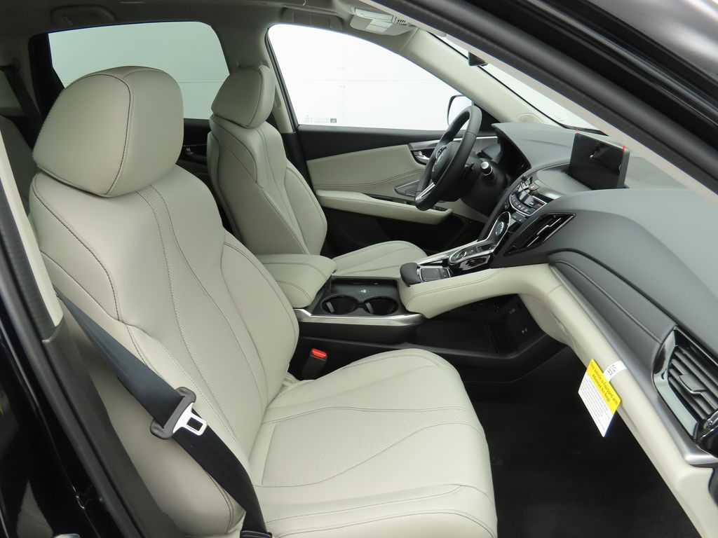 Thumbnail: 2025 Acura RDX - 22