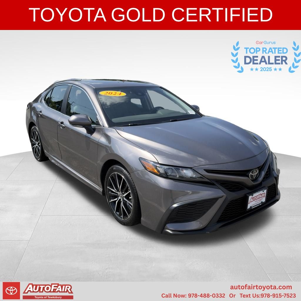  2024 Toyota Camry SE AWD   