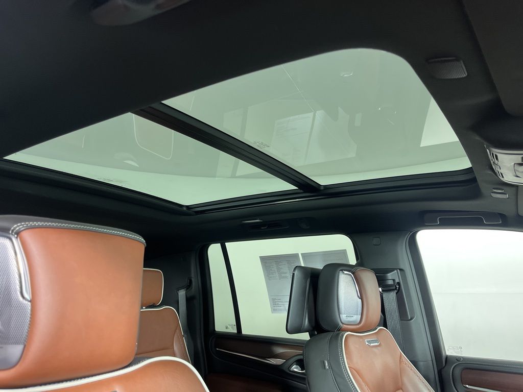 Thumbnail: 2024 GMC Yukon XL - 7