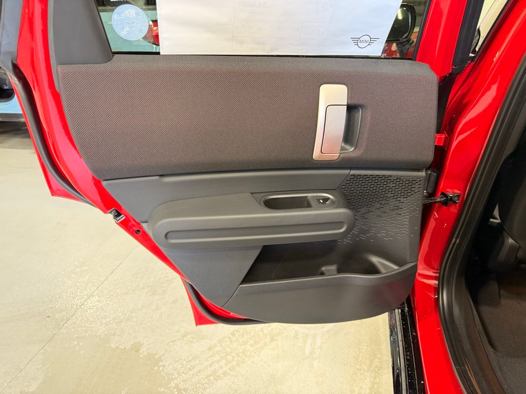 Thumbnail: 2026 MINI Cooper Countryman - 19