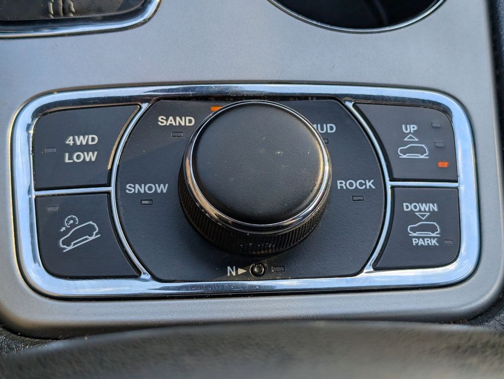 Used 2020 Jeep Grand Cherokee SUV