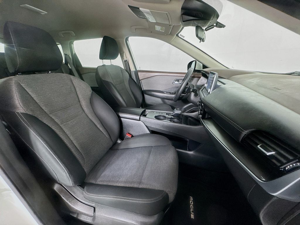 Used Car 2021 Nissan Rogue  Sv For Sale Under $20,000 In Austin, Texas