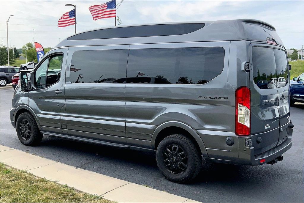 Used 2024 Ford Transit Van Base with VIN 1FTYE2YGXRKB42634 for sale in Kansas City