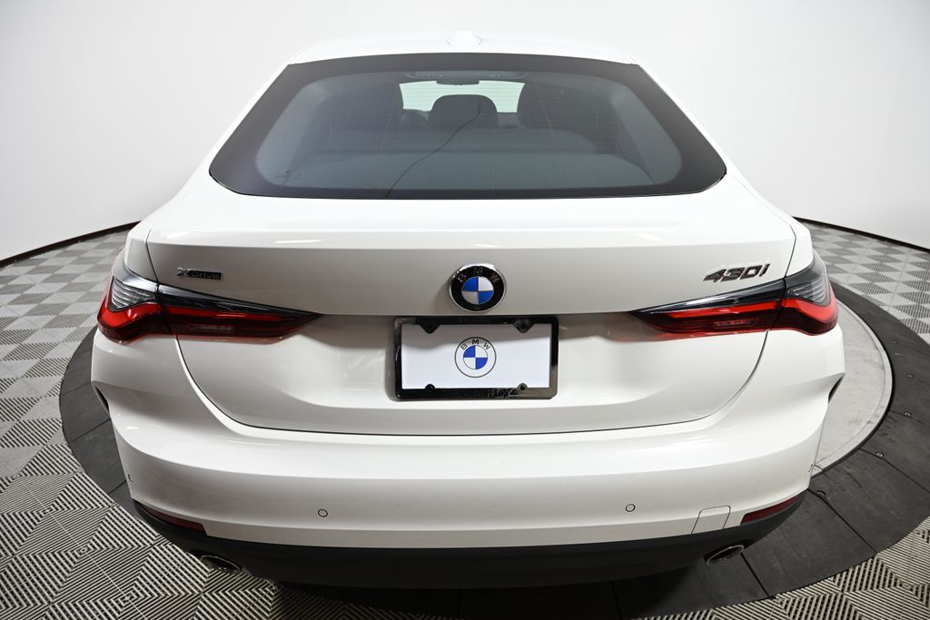 Thumbnail: 2023 BMW 4 Series - 4