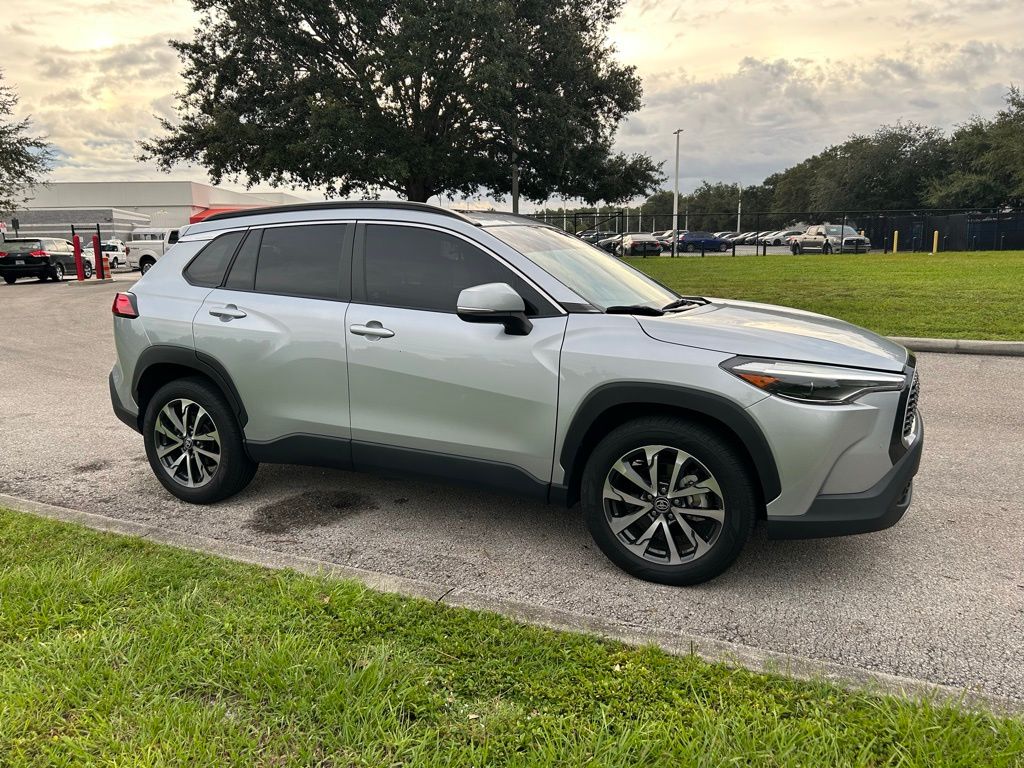 Thumbnail: 2023 Toyota Corolla Cross - 5