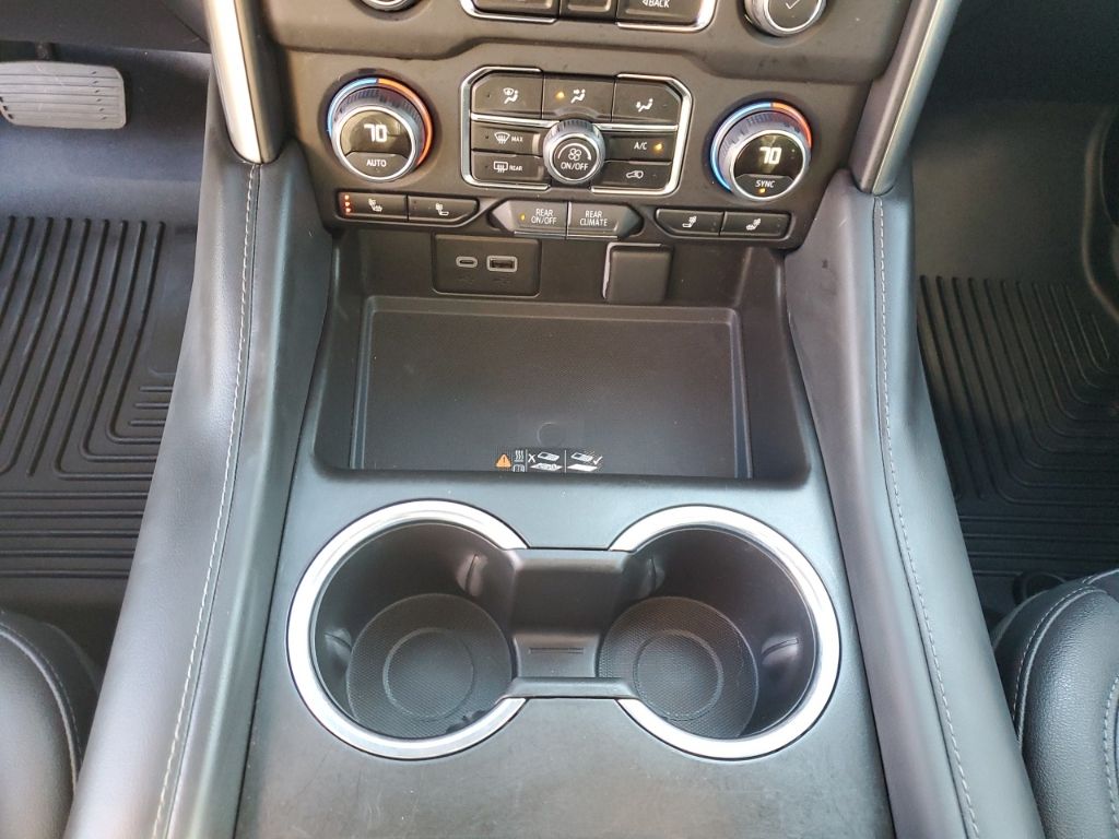 Used Car 2023 Chevrolet Suburban  Z71 For Sale Under $70,000 In Austin, Texas