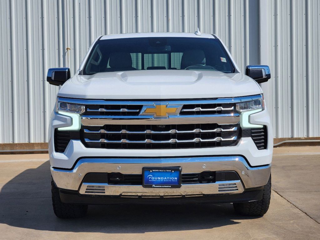 2022 Chevrolet Silverado 1500 LTZ 2