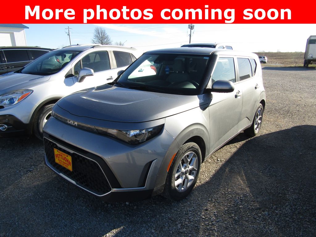 2024 Kia Soul LX FWD