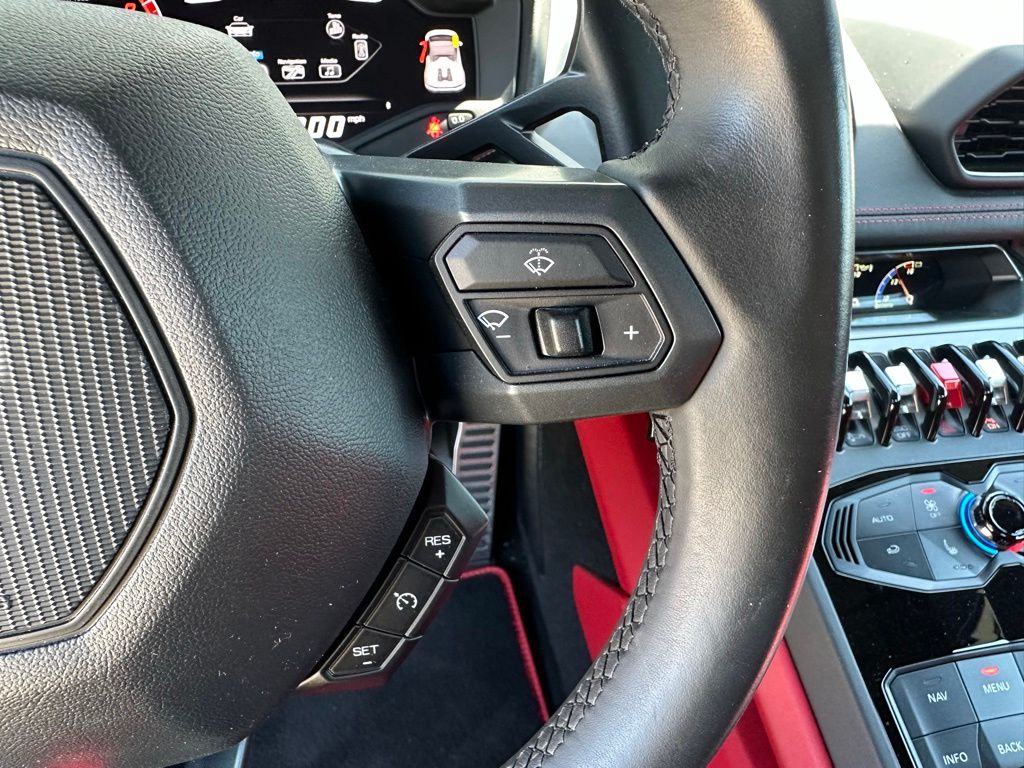 Thumbnail: 2016 Lamborghini Huracan - 19