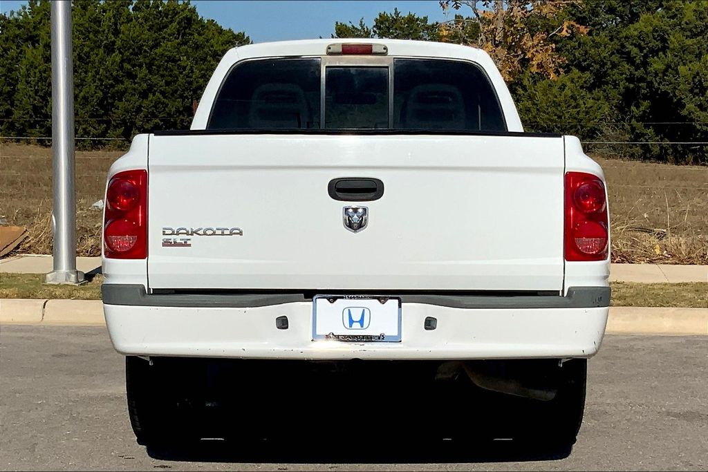 2007 Dodge Dakota SLT 3