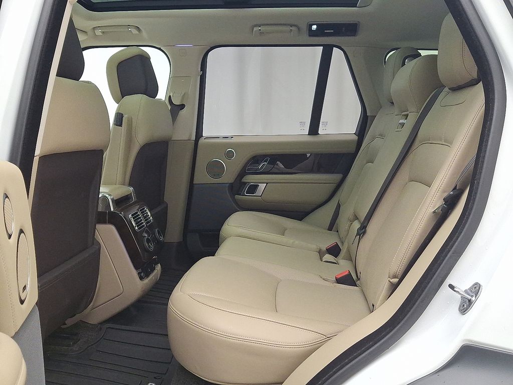 Thumbnail: 2021 Land Rover Range Rover - 10