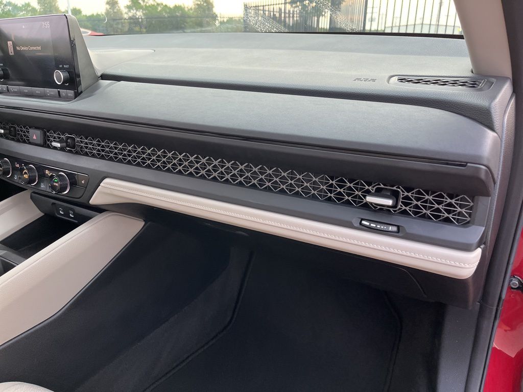 Thumbnail: 2023 Honda Accord - 28