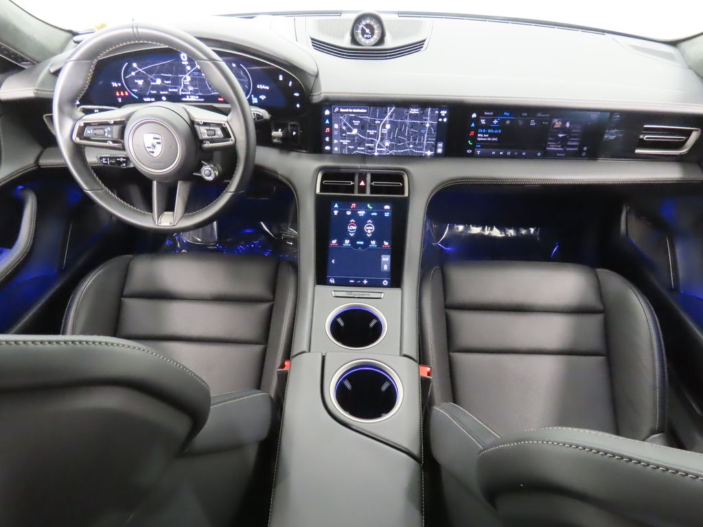 Thumbnail: 2025 Porsche Taycan - 14