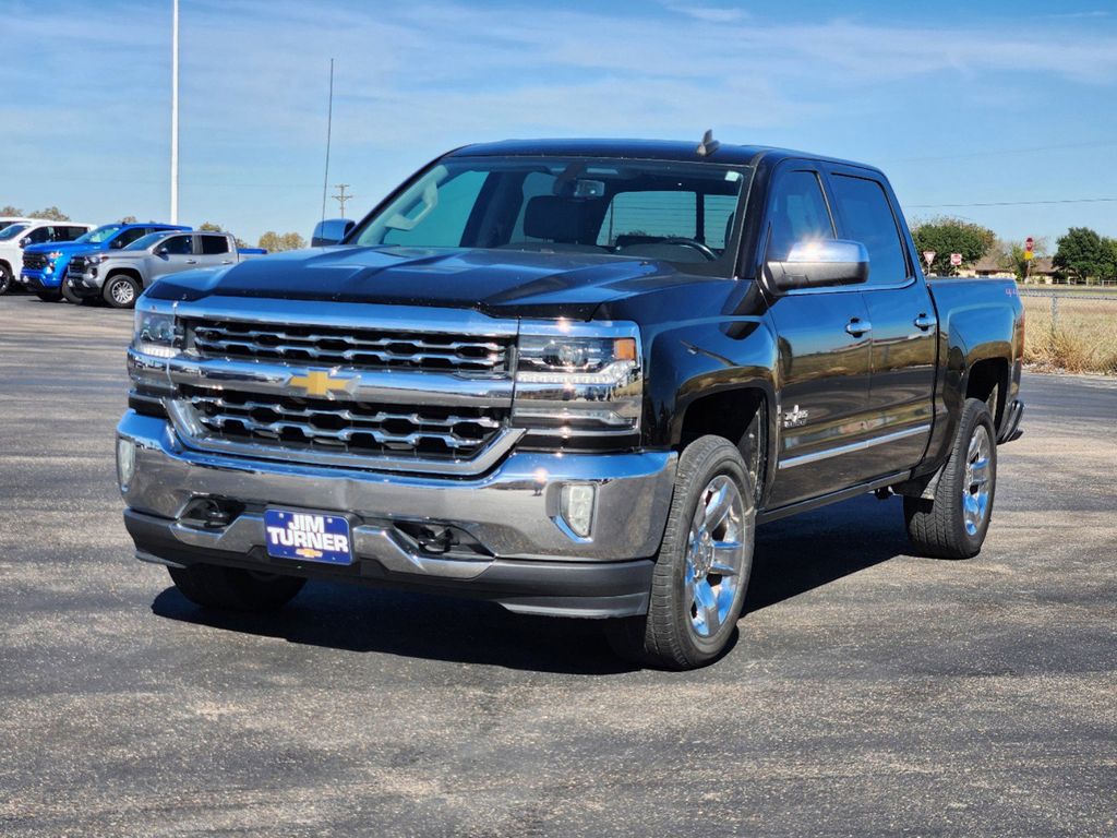 2018 Chevrolet Silverado 1500 LTZ 3