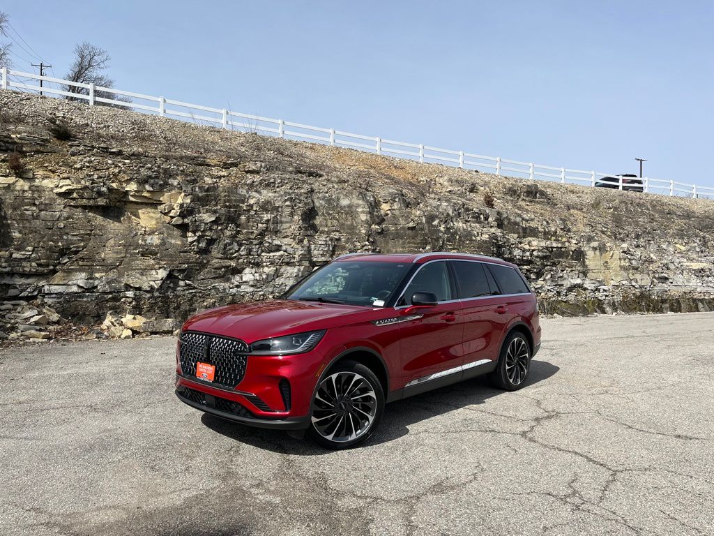 View vehicle photo 2